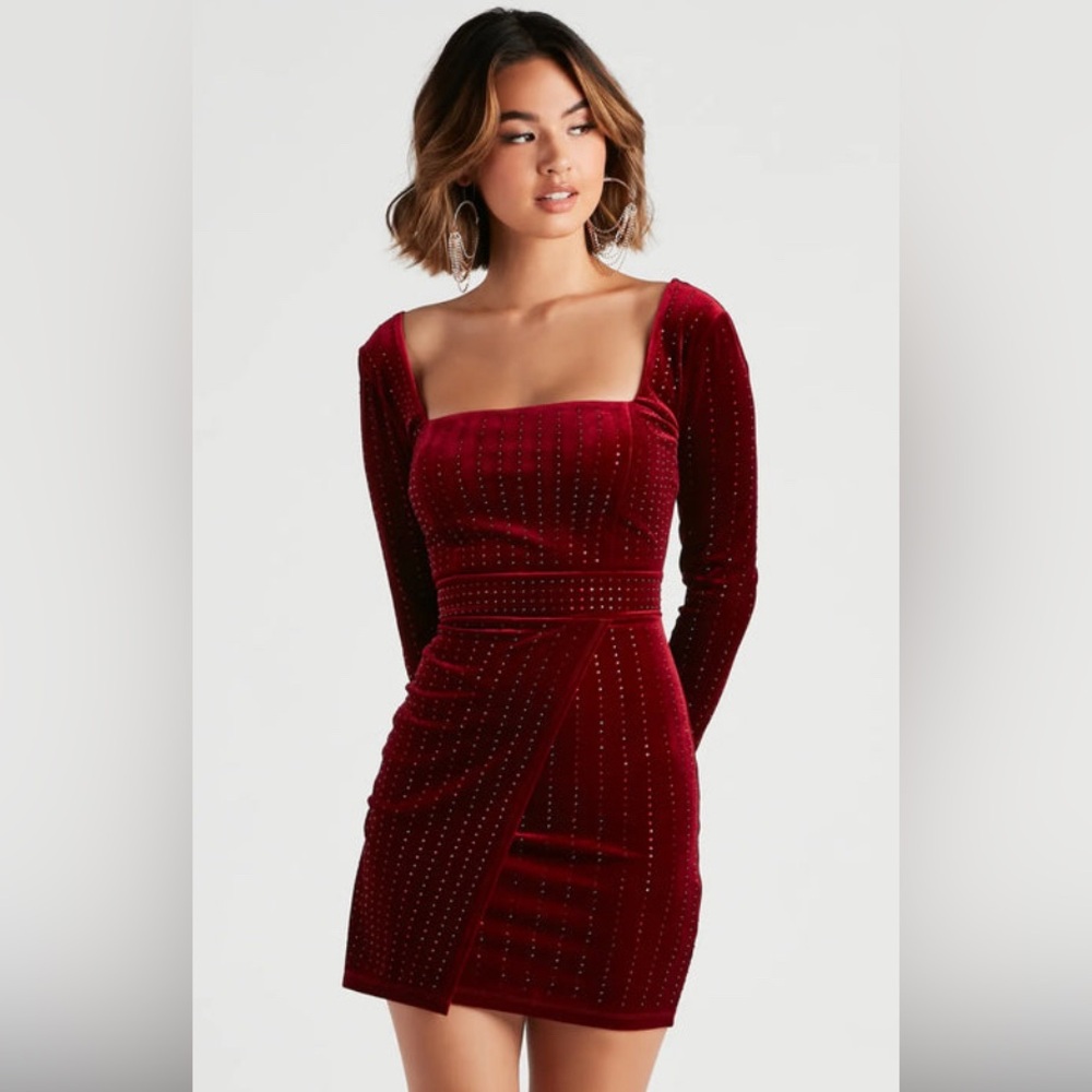 Windsor Red velvet mini dress